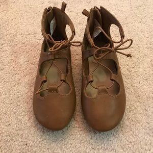 Toddler brown flats